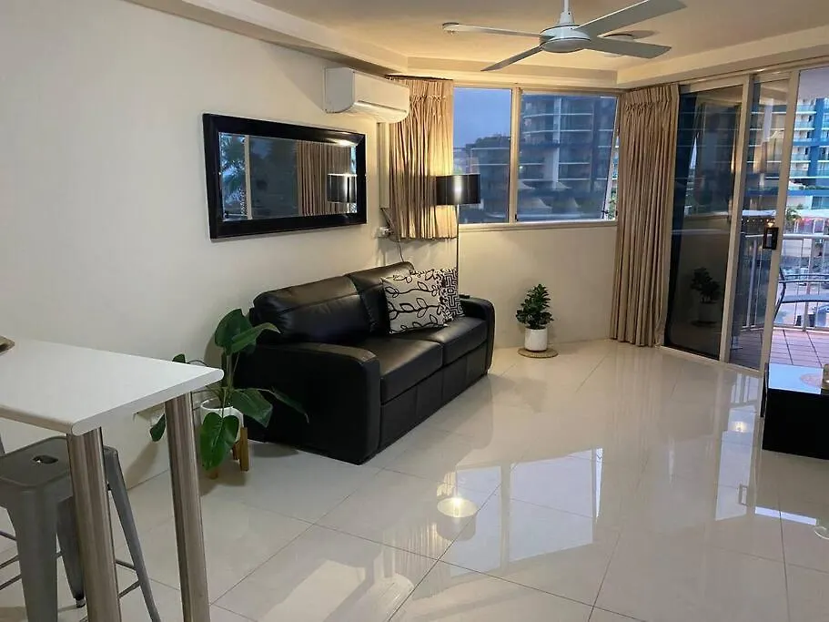 Central Mooloolaba Beachfront Apartment - Located In Sandcastles Resort